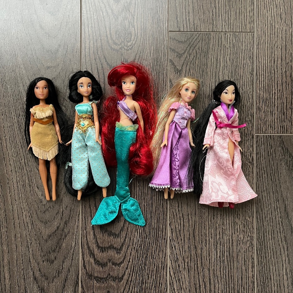 Disney Princess Doll Action Figures